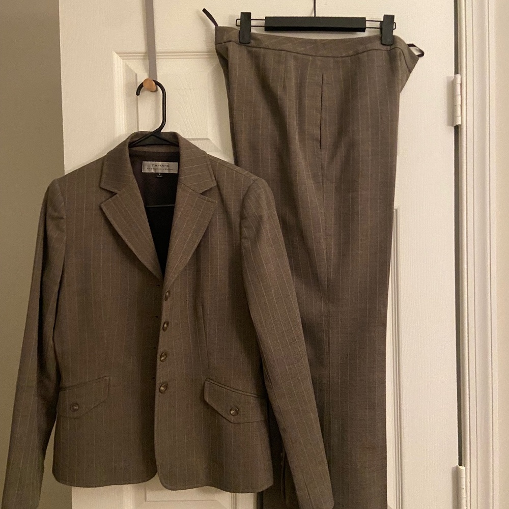 Pants Suit